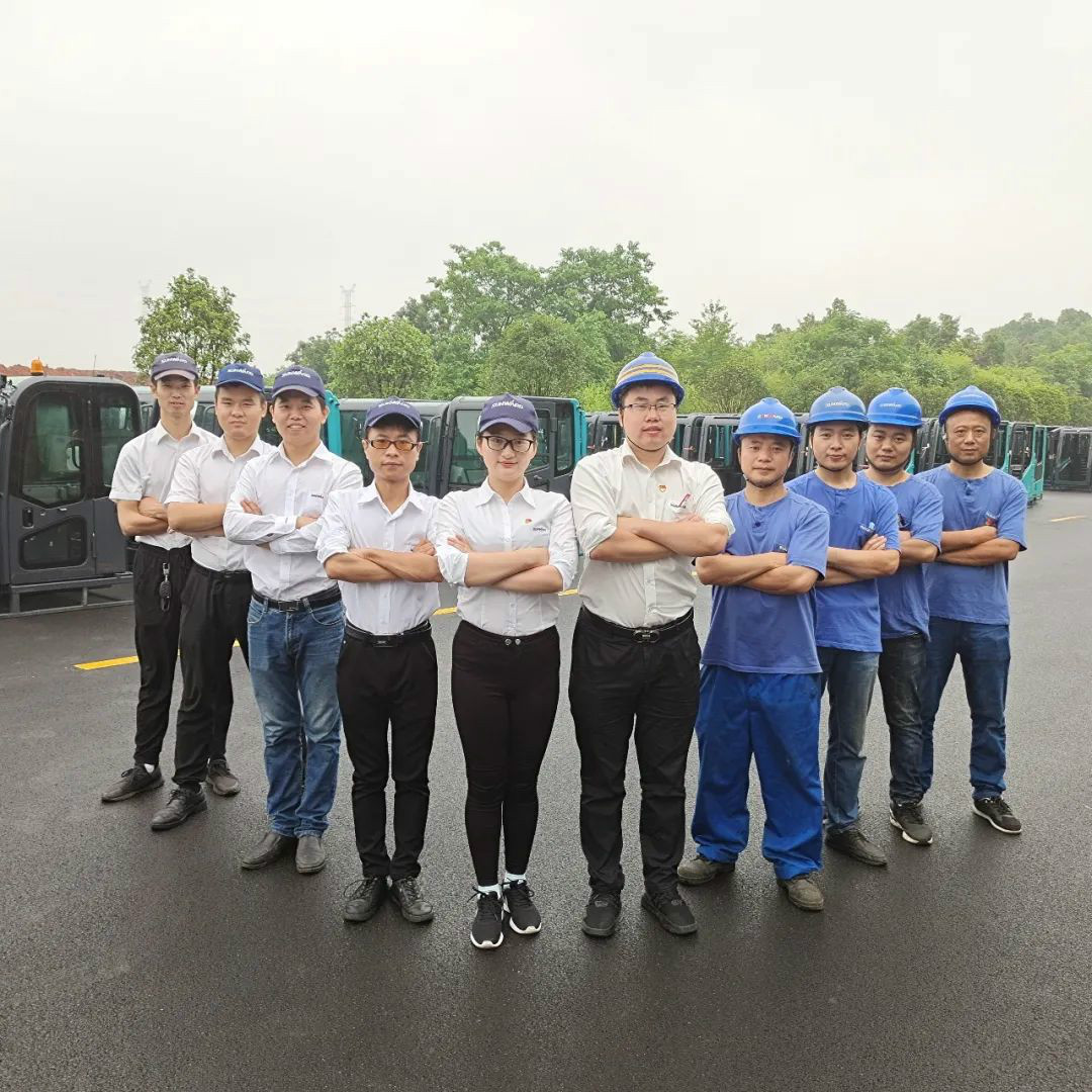 青年突击队“建功”