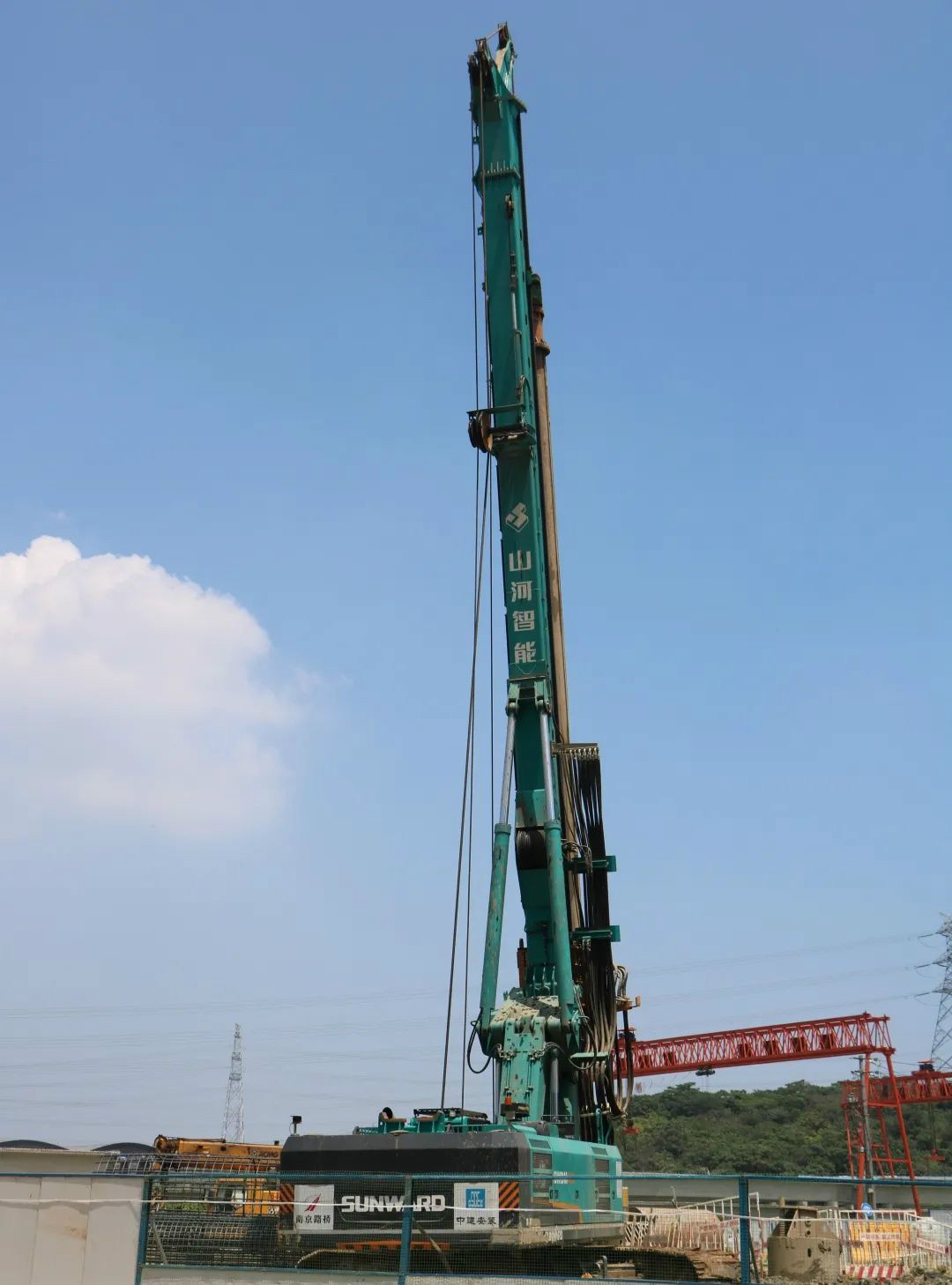 强悍表现赢青睐！360H旋挖钻助力南京312国道改扩建