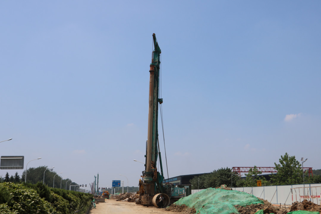 强悍表现赢青睐！360H旋挖钻助力南京312国道改扩建