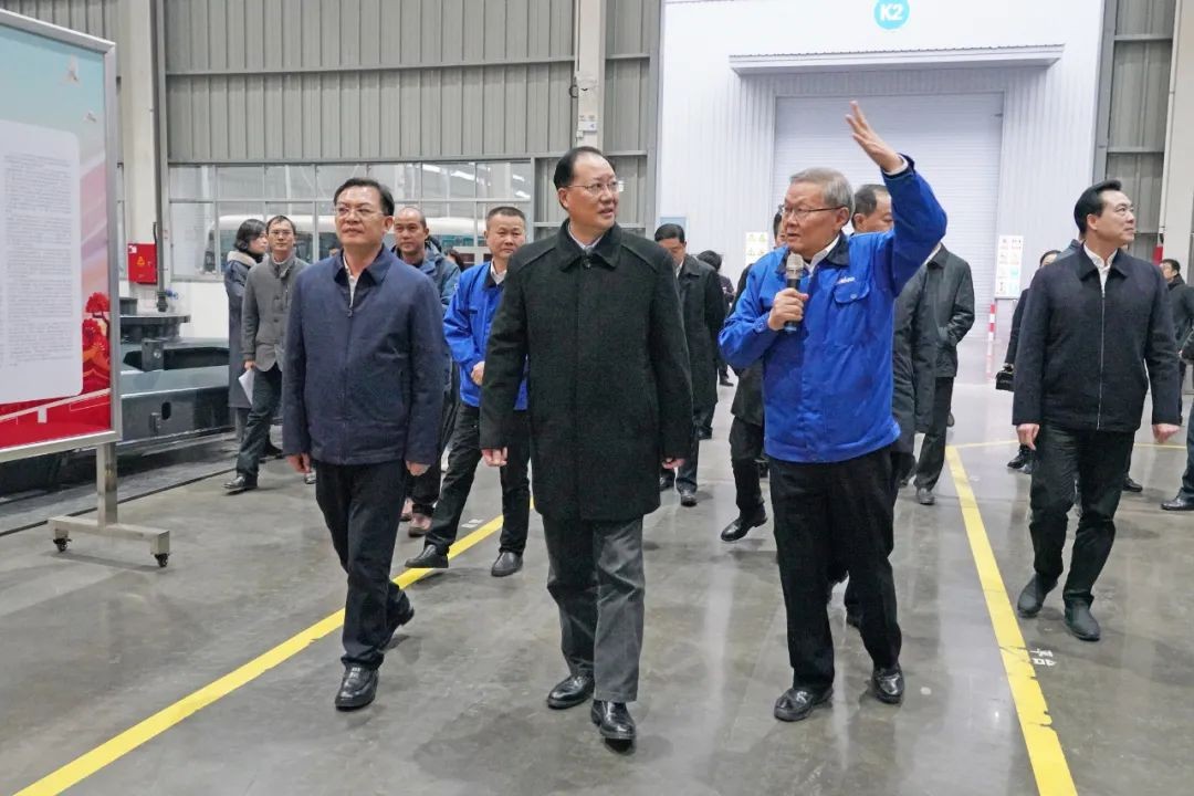 省委副书记、代省长毛伟明考察