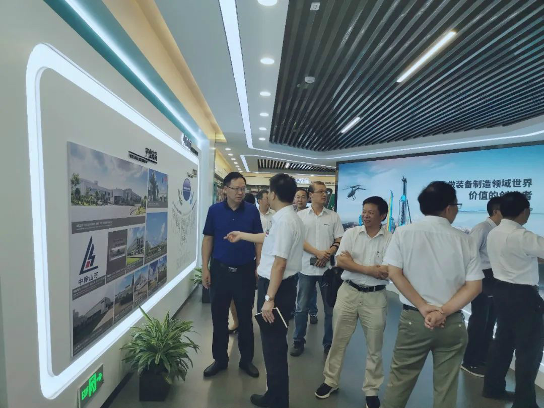 中南大学机电工程学院肖来荣书记到访