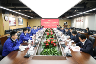 中国联通党组书记、董事长王晓初到访