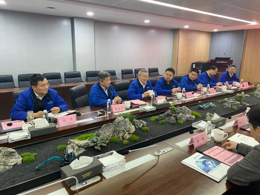 大庆油田工程建设有限公司考察