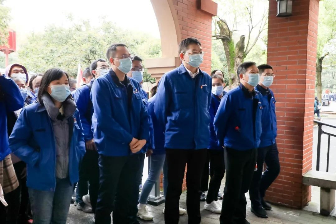 觅红色历史 践初心使命——全体党员赴长沙党史馆开展主题党日活动