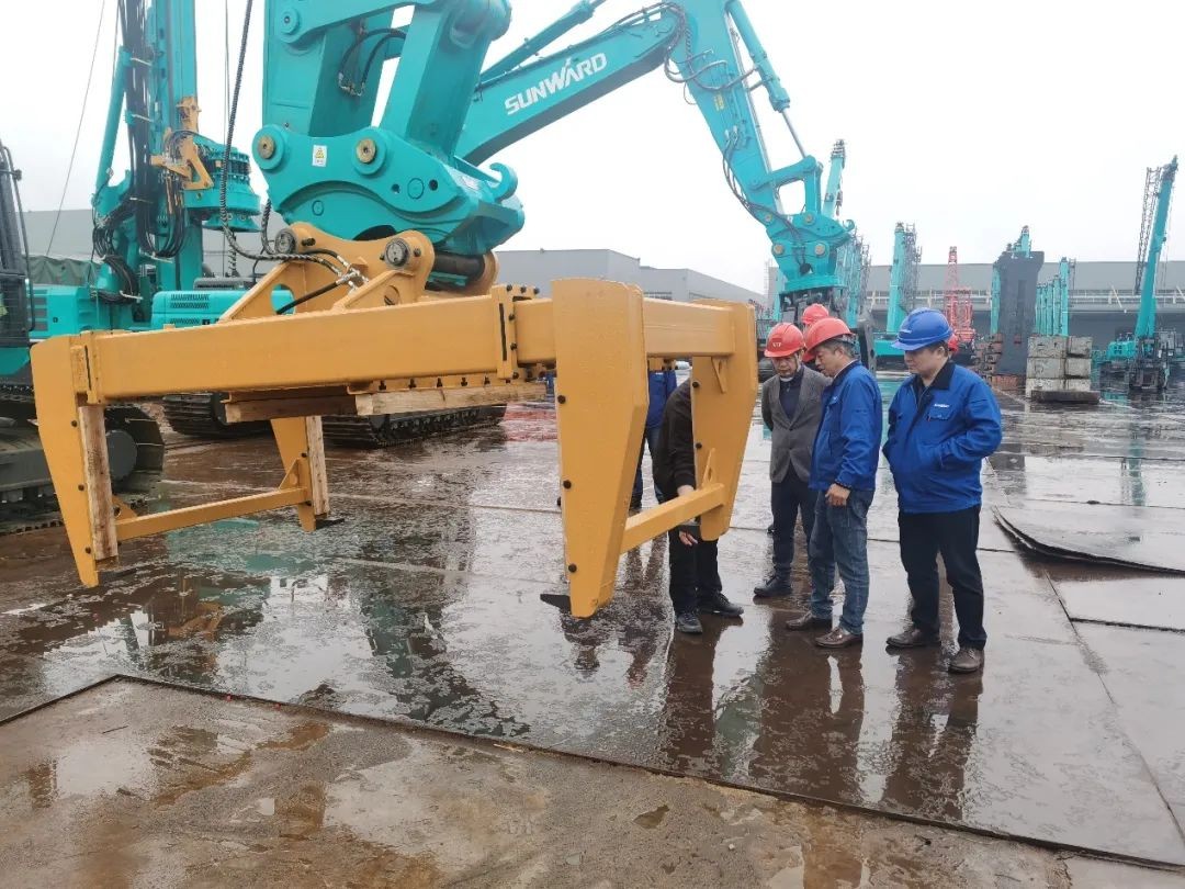 大庆油田工程建设有限公司考察