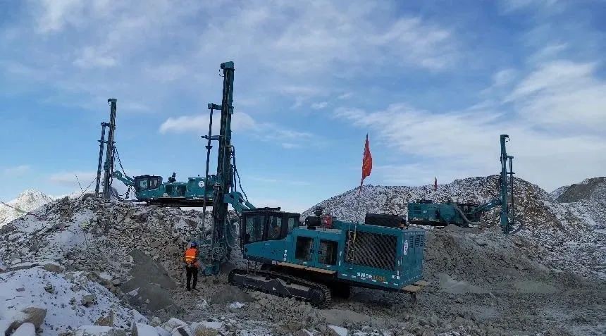 SWDE165A“征服”昆仑之巅