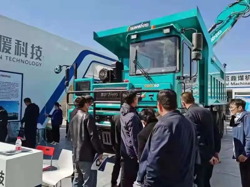 绿巨人闪亮登场鄂尔多斯国际煤博会