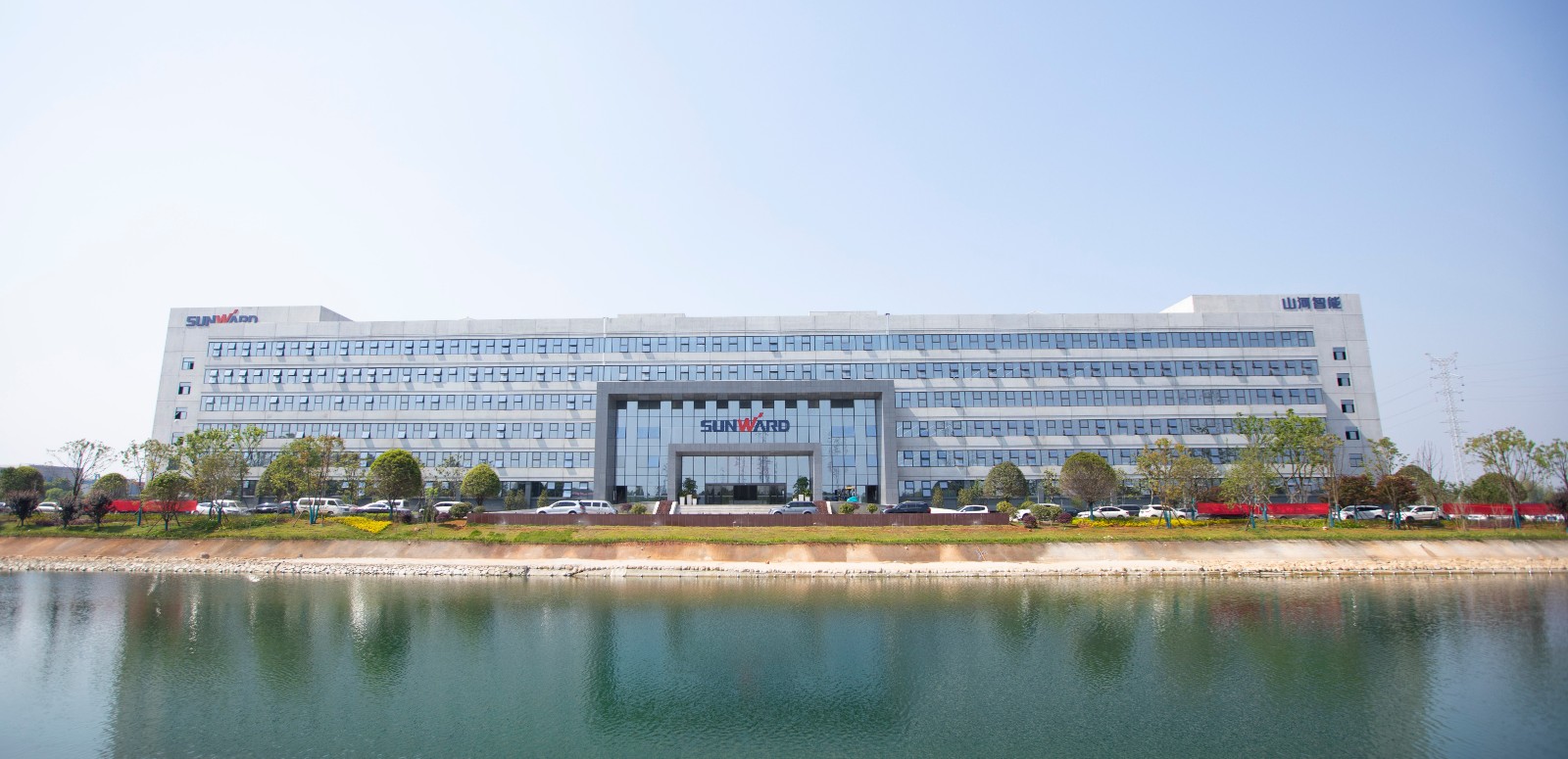 工程机械板块持续走强，2020年业绩再创新高