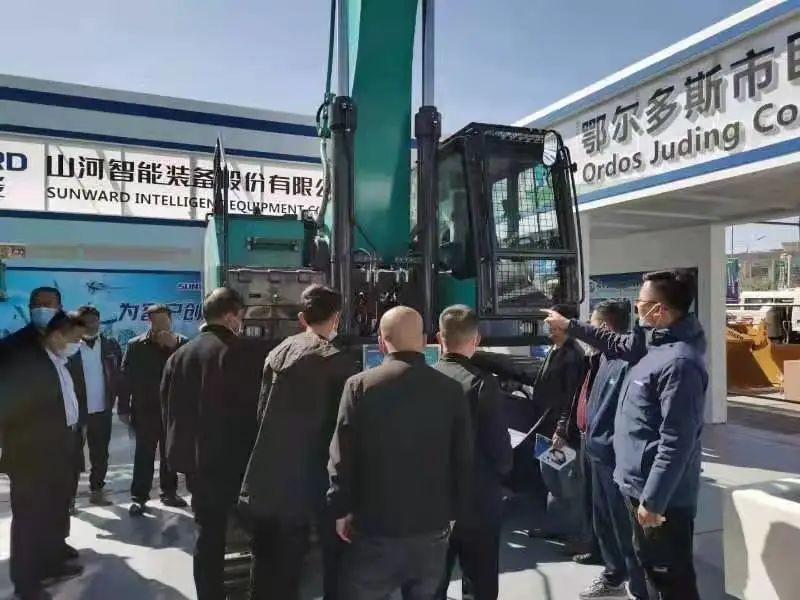 绿巨人闪亮登场鄂尔多斯国际煤博会