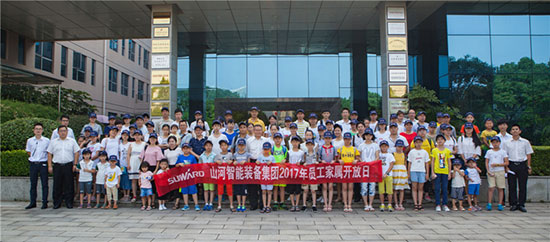 这个夏天，亲子玩转“三栖”装备