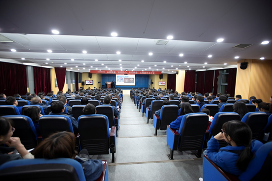 开展“不忘初心 牢记使命”主题教育宣讲活动