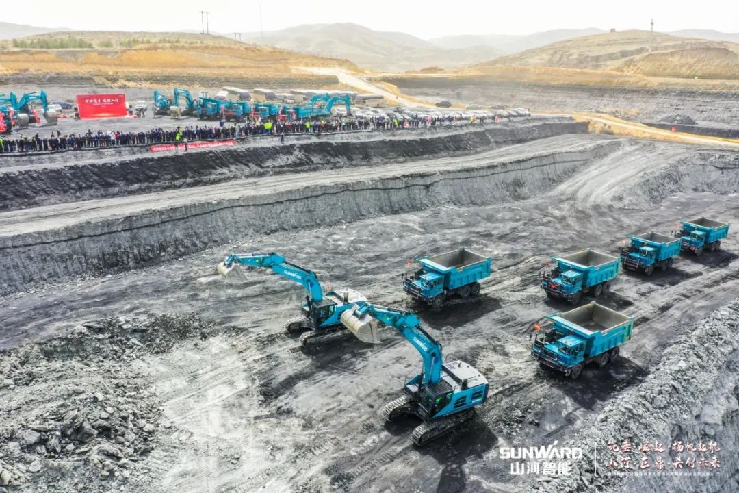 “矿”世高手，齐聚挖掘机操作手挑战赛