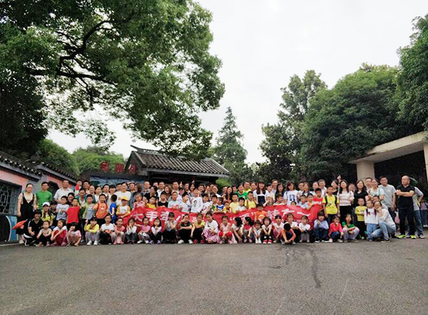 大手牵小手·“顽”转六一，首次六一亲子主题活动圆满举行