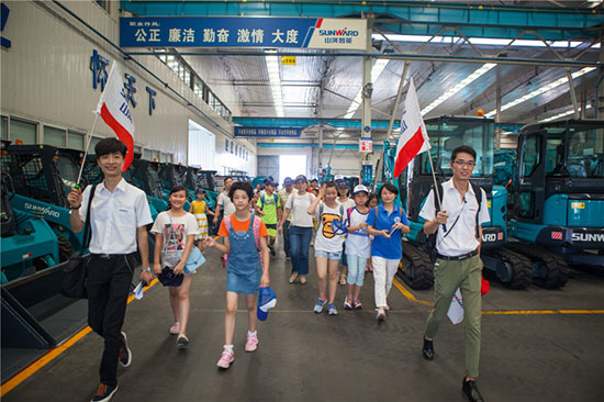 这个夏天，亲子玩转“三栖”装备