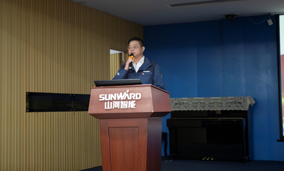 开展“不忘初心 牢记使命”主题教育宣讲活动