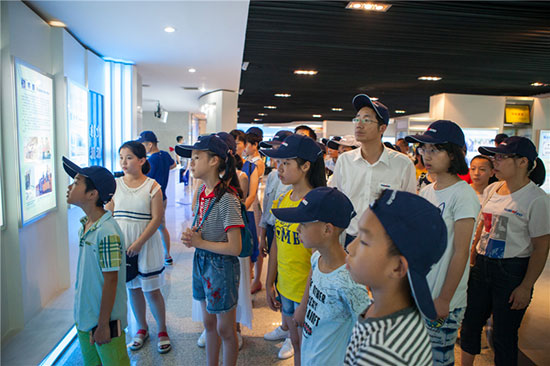 这个夏天，亲子玩转“三栖”装备