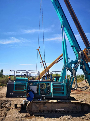 顶酷暑 走戈壁 2021年全球服务万里行走进新疆