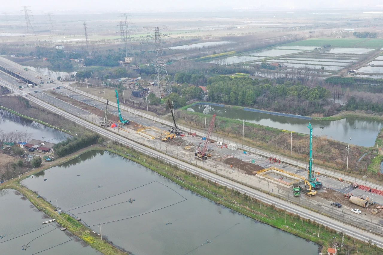 征战全国首条智慧高速，旋挖钻机凭什么？