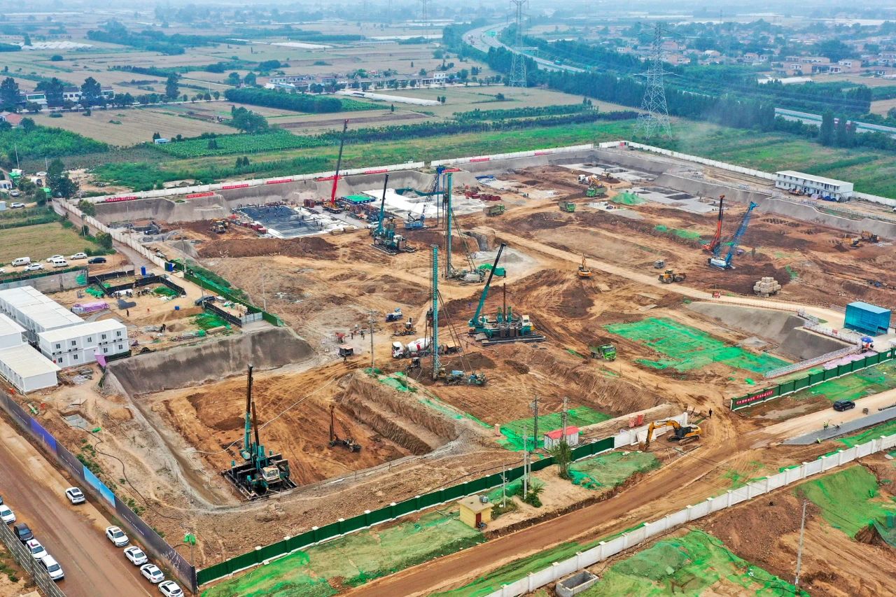 创新引领，行业首创双层快压装置| 百年风华筑锦绣山河（5）