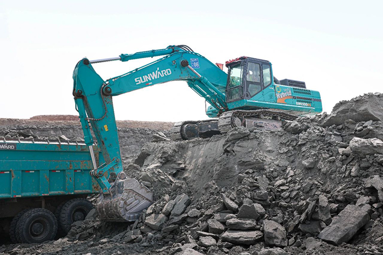 图集 | 征战矿山！绿色矿山成套装备“大将”云集