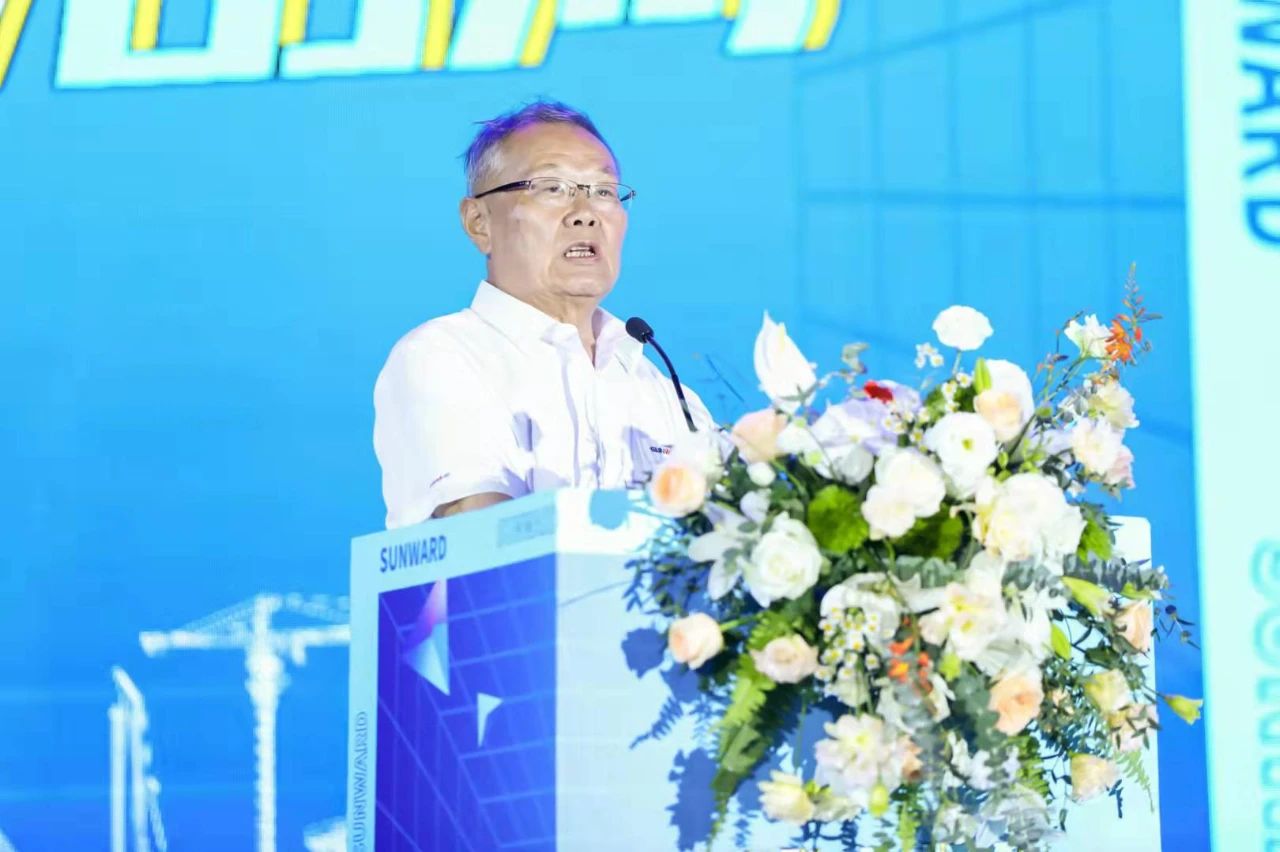 四大成套装备联袂登场！创新成果展示会交出“亮眼答卷”