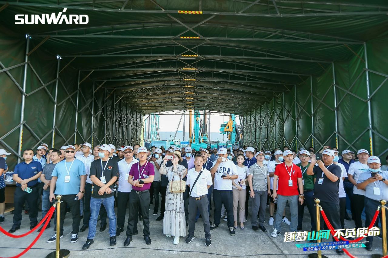 逛展超热闹！成果展示会高能名场面来袭