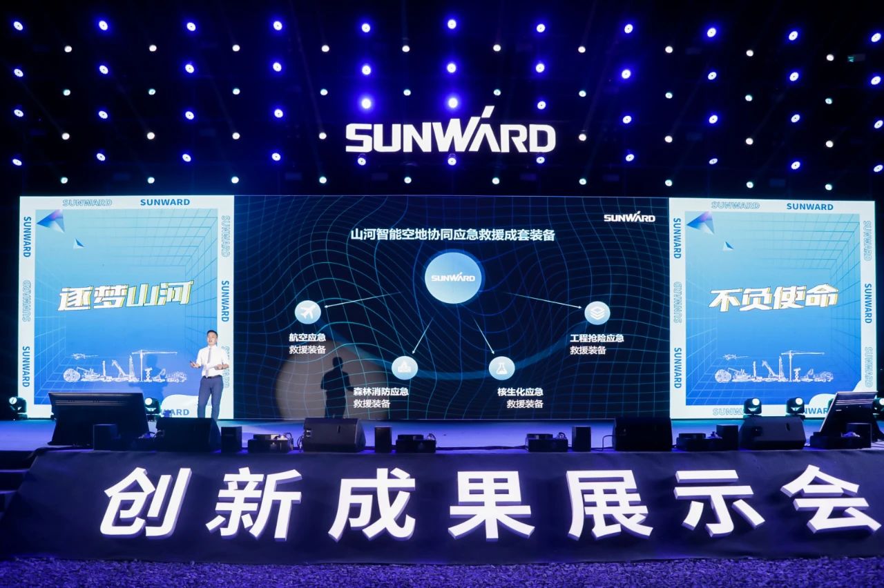 逛展超热闹！成果展示会高能名场面来袭