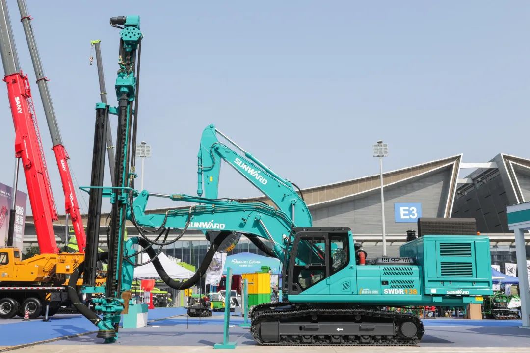 亮相中非经贸博览会！尽展工程机械国产品牌魅力