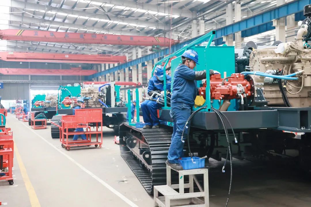 向着冲刺目标全力以赴！正式开工