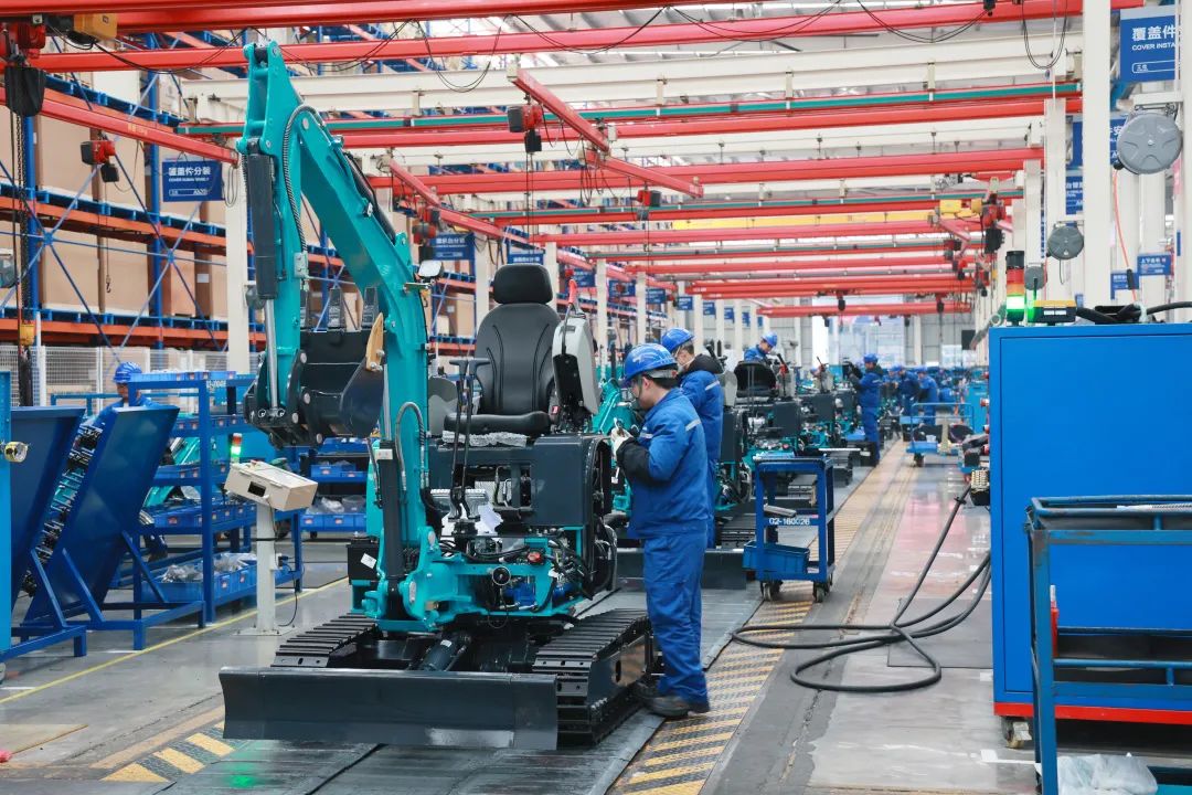 向着冲刺目标全力以赴！正式开工