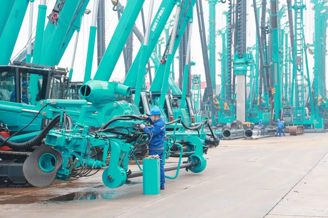 向着冲刺目标全力以赴！正式开工