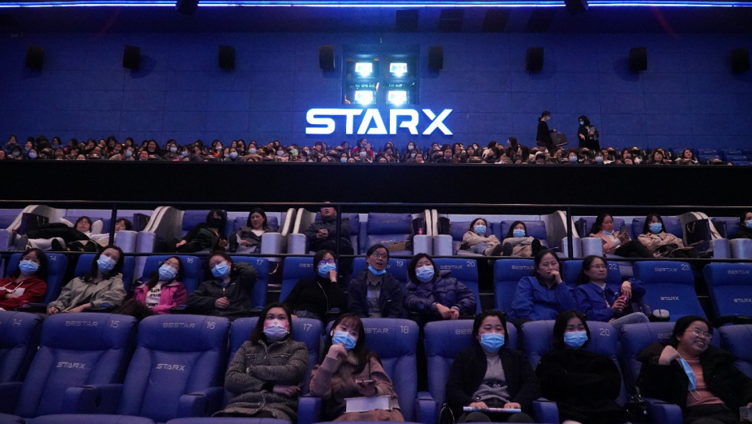 福利多多！开展系列活动宠“女神”