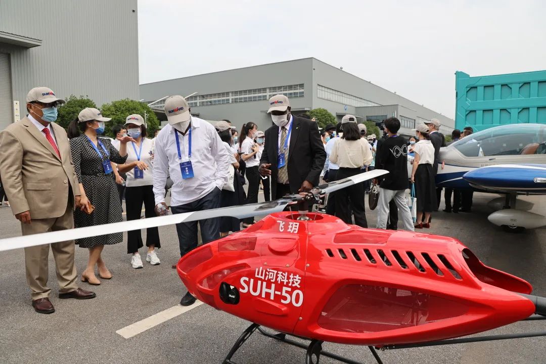 非洲驻华使节走访