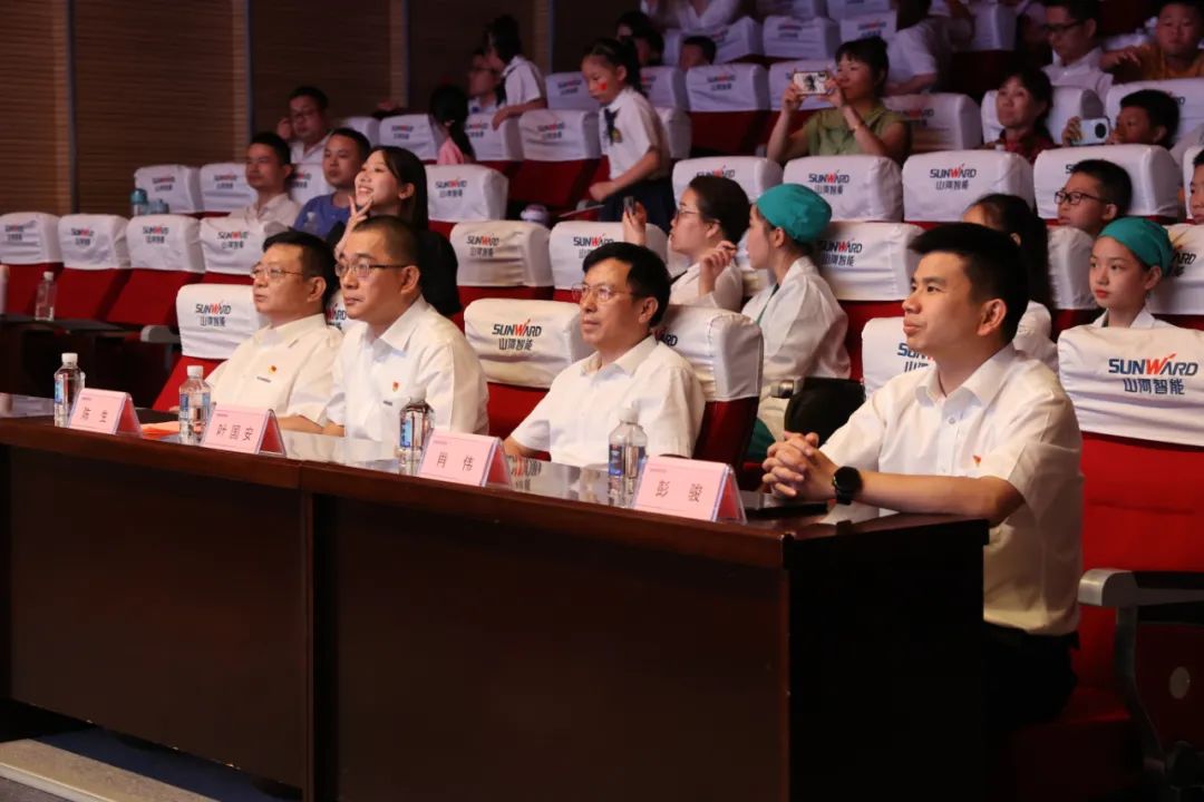 缤纷“暑”假，不负所“托”！职工子女暑期托管班结业啦