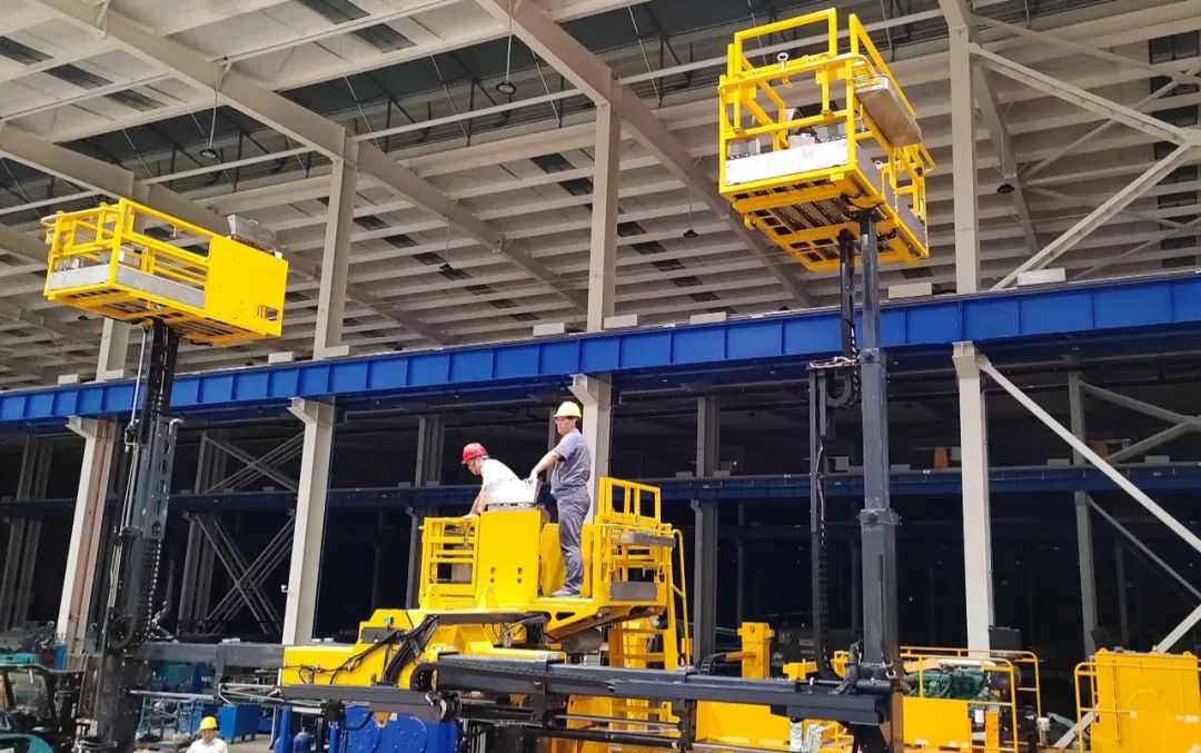 为铁路运输保驾护航！自主研制首套三平台作业装置成功交付