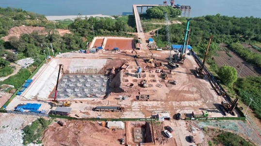 超级“桩”备实力亮剑！携手武汉乐成建设攻克燕矶长江大桥复杂地层施工难题