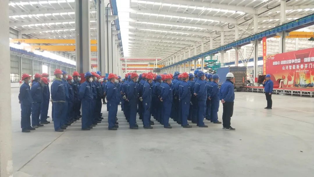 吹响复工“冲锋号”，全力冲刺“开门红”！高空机械复工复产进行时