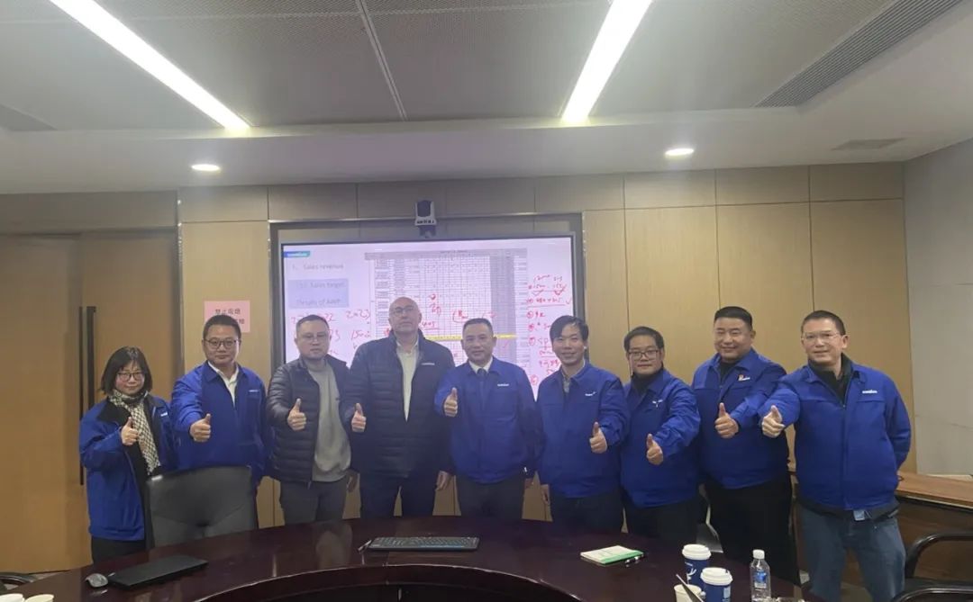 吹响复工“冲锋号”，全力冲刺“开门红”！高空机械复工复产进行时