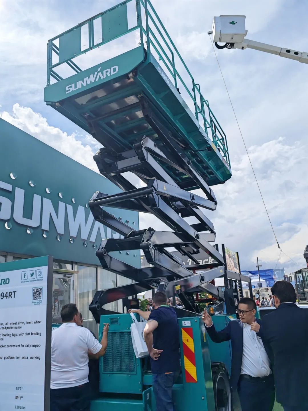 拉展直播 | 高空精品亮相2023美国拉展，哪款是你的最爱？