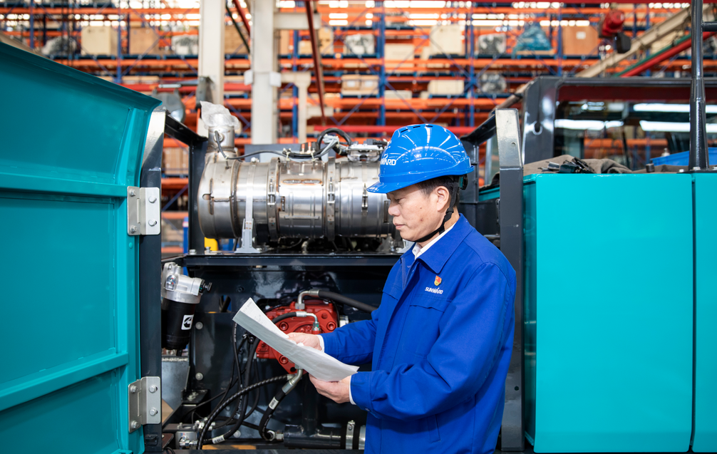 朱建新荣获“首届湖南省先进制造业科技创新大赛领军人物奖”