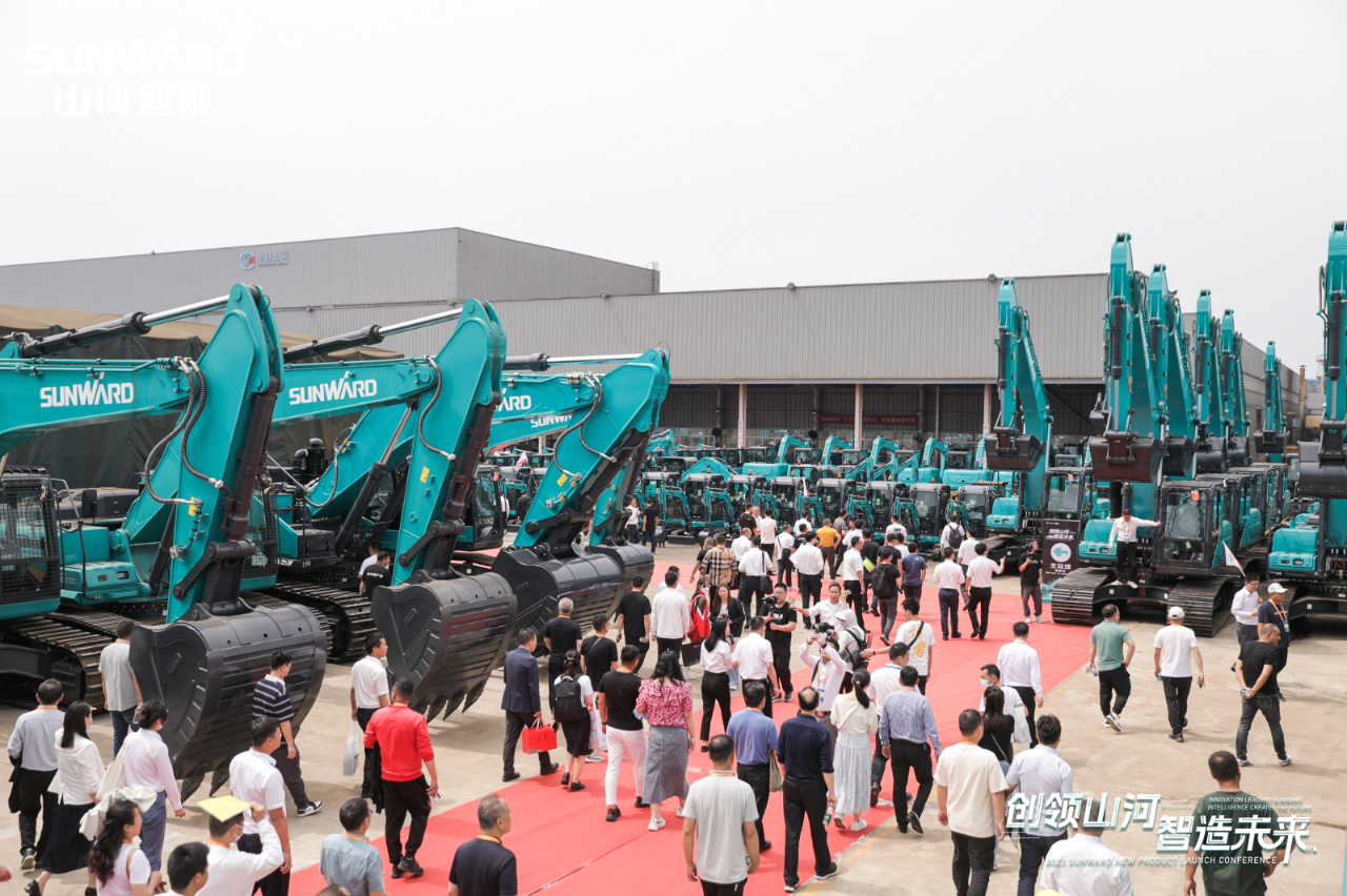 千人齐聚、爆品出击！新品推介会圆满举办