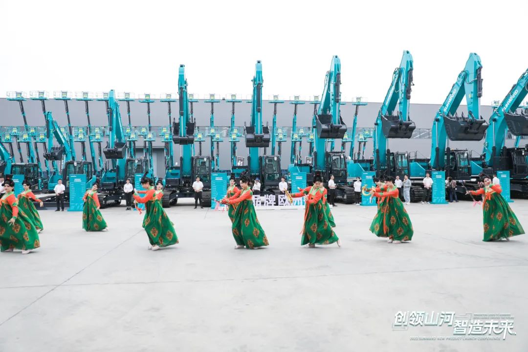 千人齐聚、爆品出击！新品推介会圆满举办