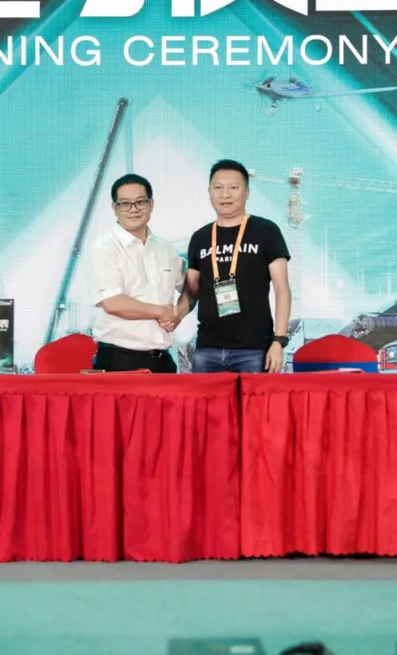 千人齐聚、爆品出击！新品推介会圆满举办