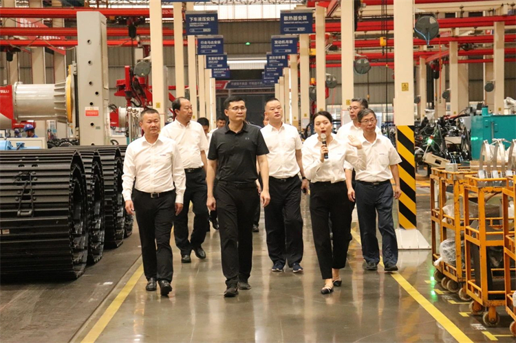 国家应急管理部救援协调和预案管理局副局长颜彬一行调研