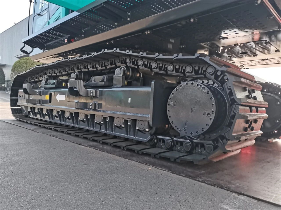 定制开发、功能更强！SWE750ELR加长臂液压挖掘机下线交付