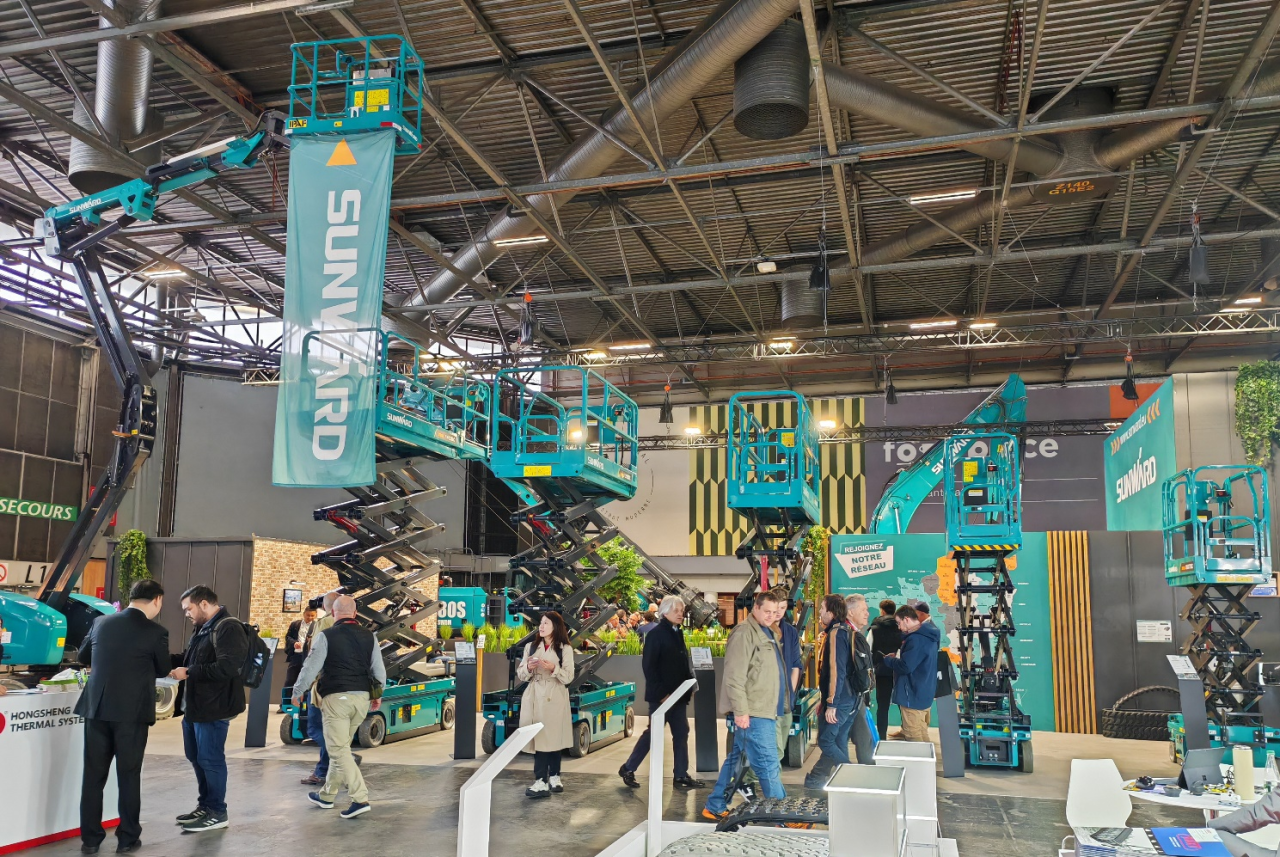 高空机械闪耀2024法国工程机械展