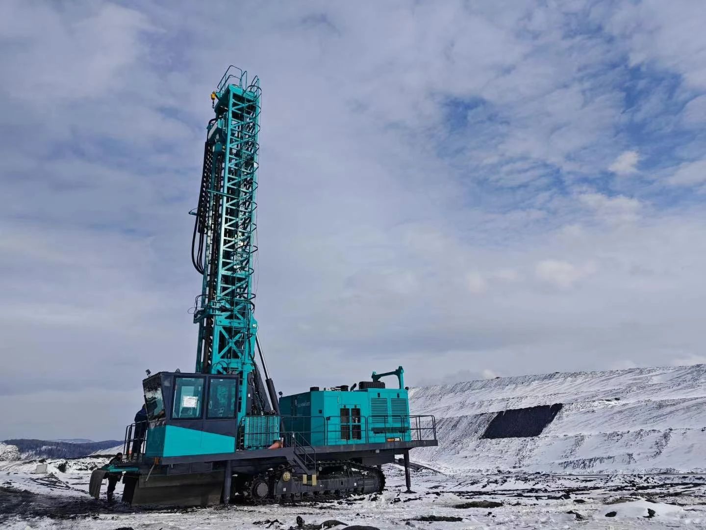 月钻进42888米，牙轮钻机施工效率再创新高