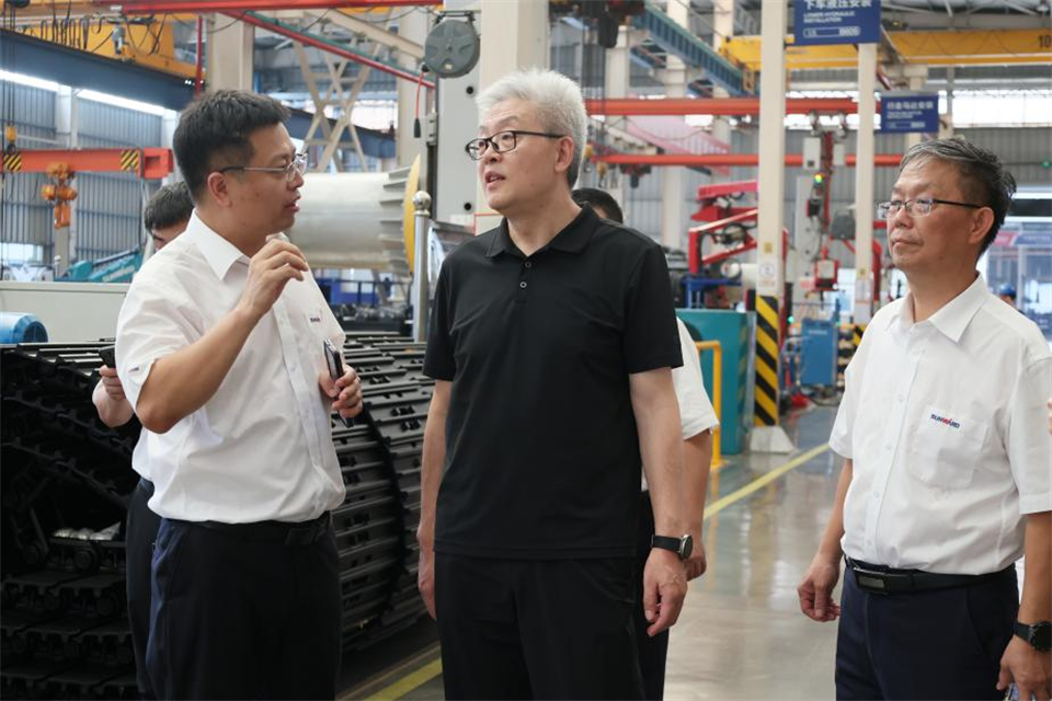 中国五矿工会主席、职工董事张晔到调研交流