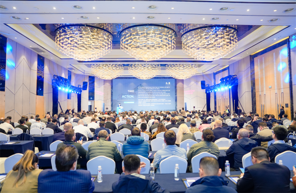 创新引领价值，理想成就未来！25周年庆典暨全球客户节隆重举办