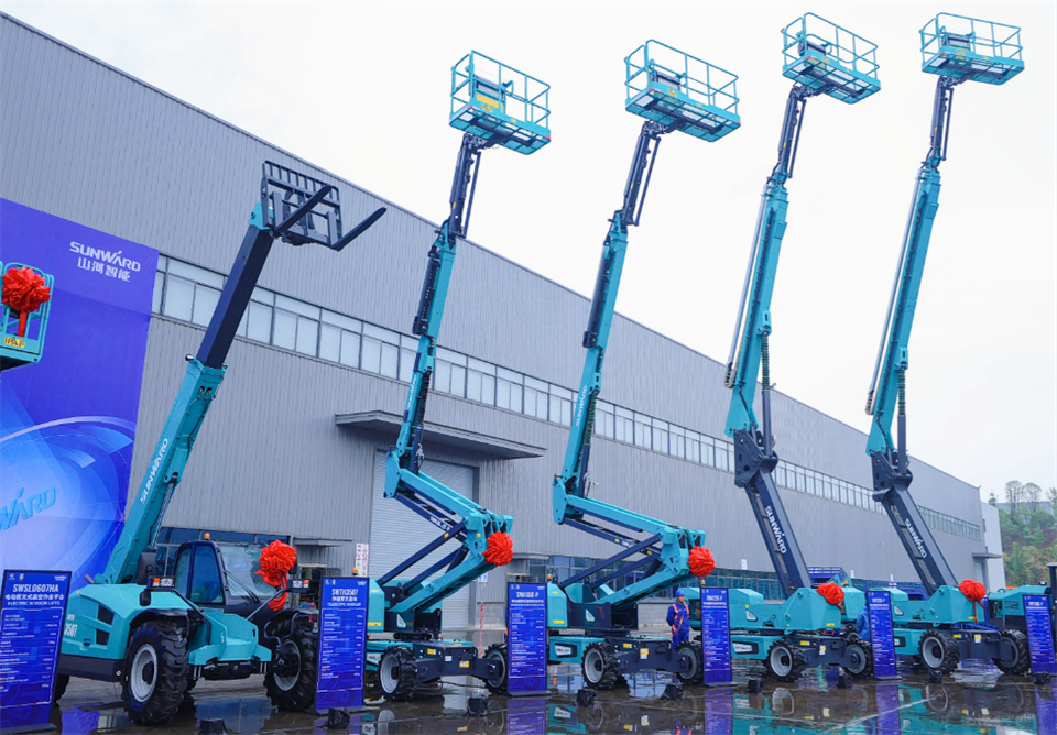 为客户创造价值，集中发布20余款新品